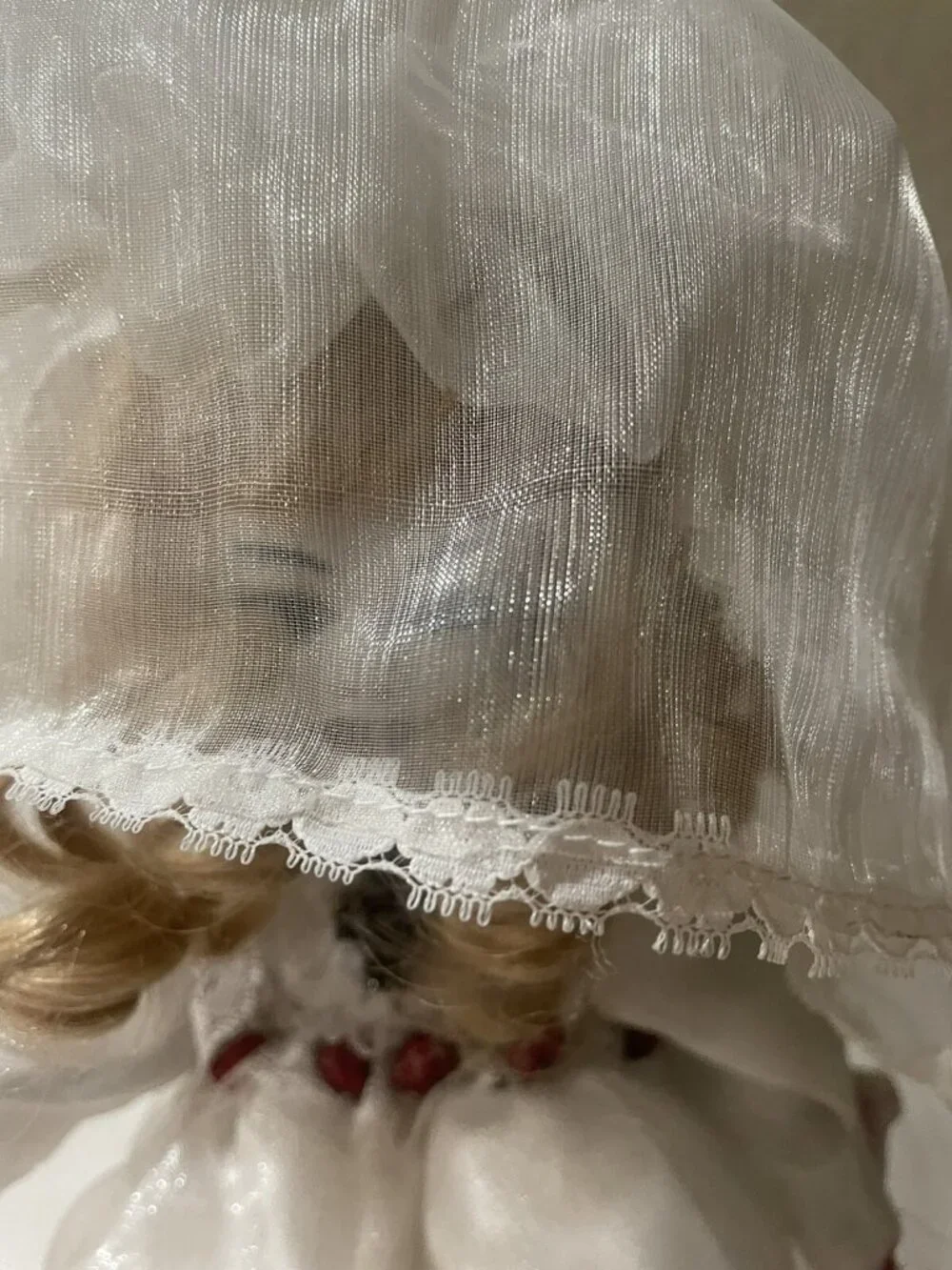 Bride PORCELAIN HORROR DOLL HAUNTED HANDPAINTED SPOOKY GHOSTLY EERIE UNEARTHLY